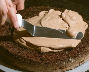 Góra–dół czy termoobieg? Jak upiec idealne ciasto w każdym piekarniku